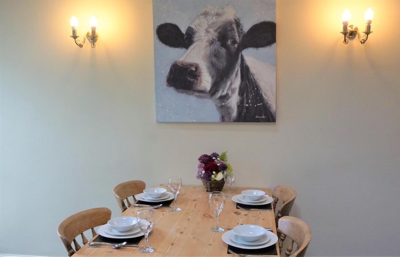 Llanfyllin Sheep Dip Cottage - 5* Cyfie Farm, With Log Burner And Private Hot Tub מראה חיצוני תמונה