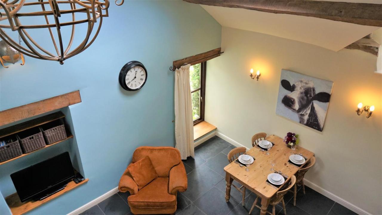 Llanfyllin Sheep Dip Cottage - 5* Cyfie Farm, With Log Burner And Private Hot Tub מראה חיצוני תמונה