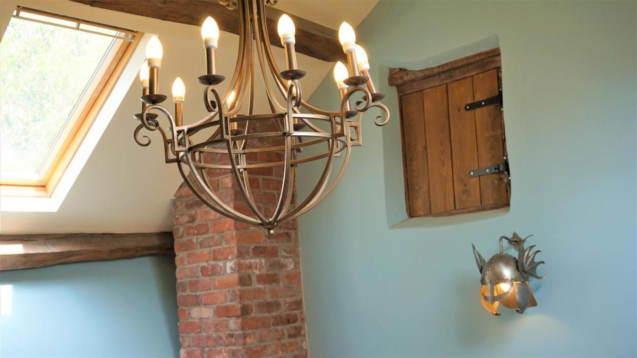 Llanfyllin Sheep Dip Cottage - 5* Cyfie Farm, With Log Burner And Private Hot Tub מראה חיצוני תמונה
