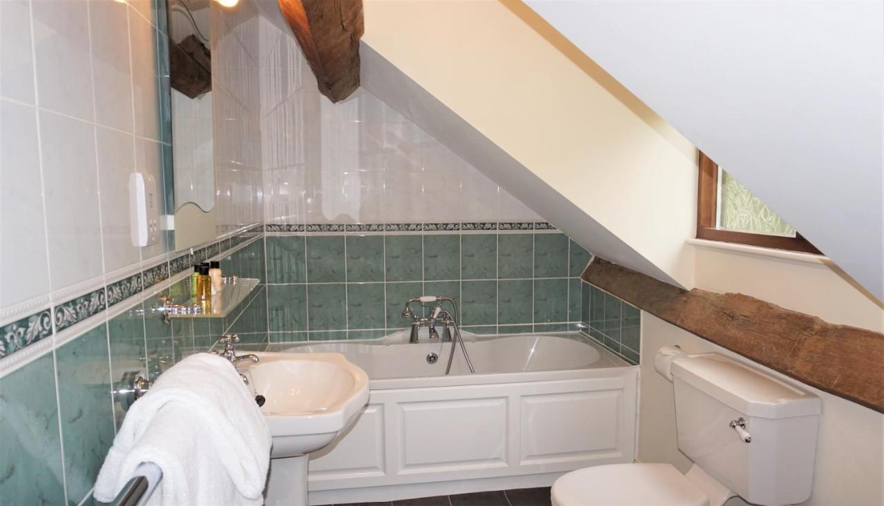 Llanfyllin Sheep Dip Cottage - 5* Cyfie Farm, With Log Burner And Private Hot Tub מראה חיצוני תמונה